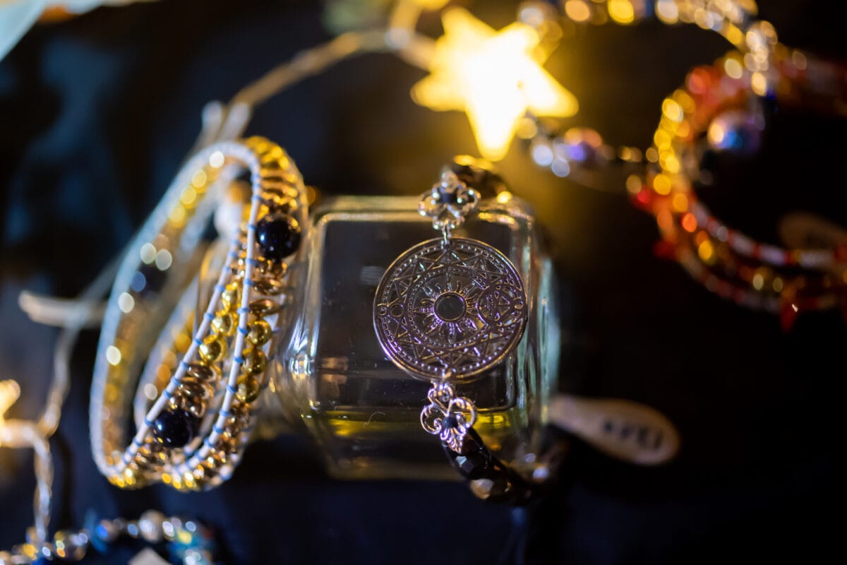 星降る森の魔法市公式サイト