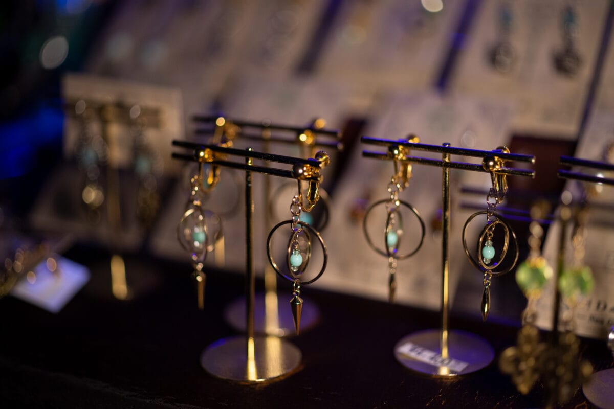 星降る森の魔法市公式サイト