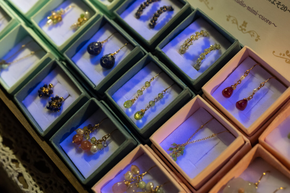 星降る森の魔法市公式サイト