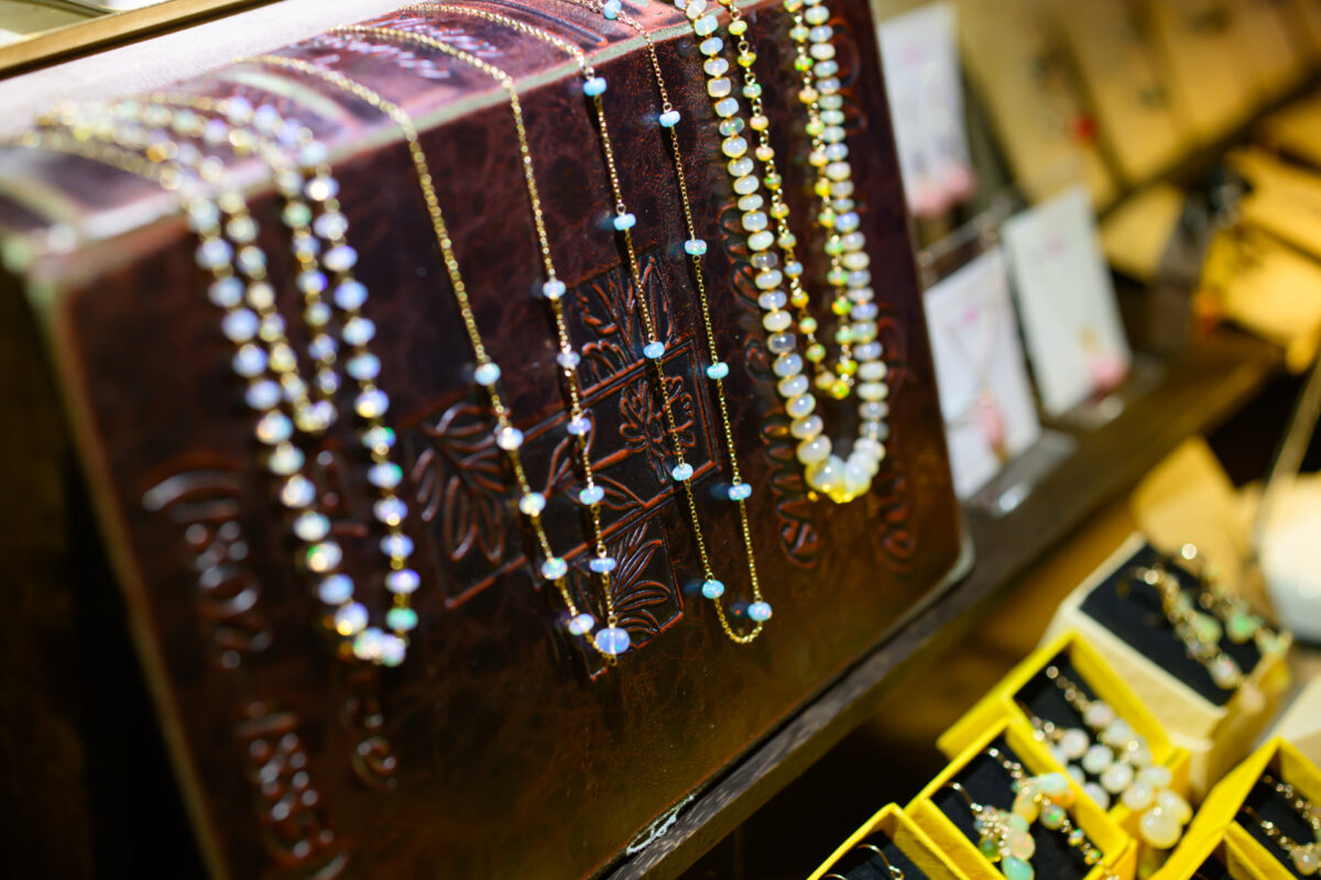 星降る森の魔法市公式サイト