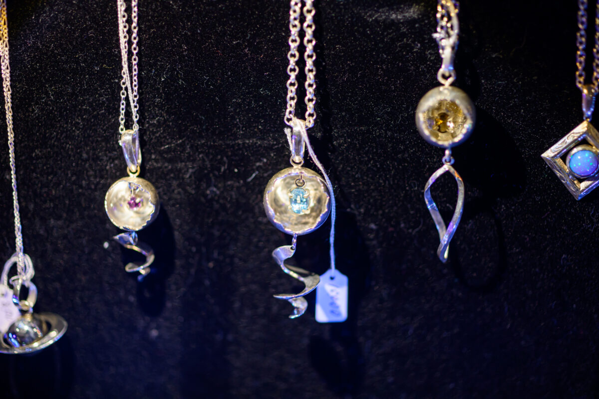 星降る森の魔法市公式サイト