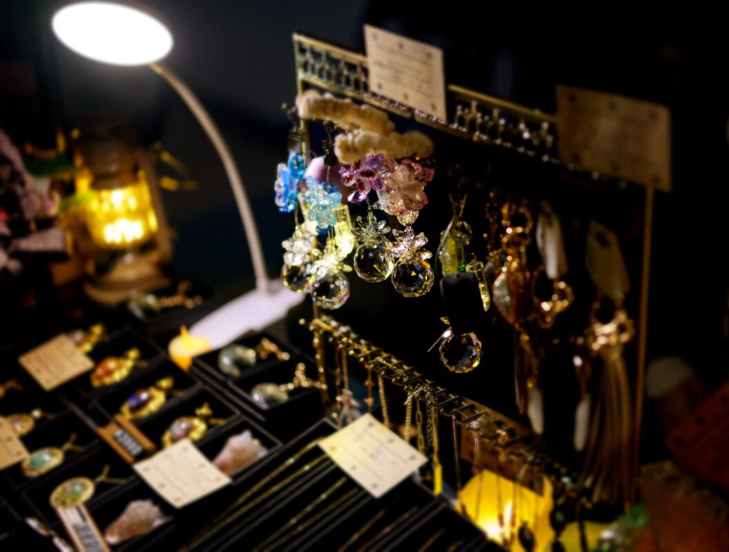 星降る森の魔法市公式サイト