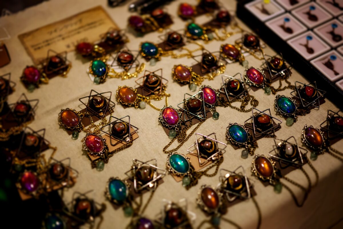 星降る森の魔法市公式サイト