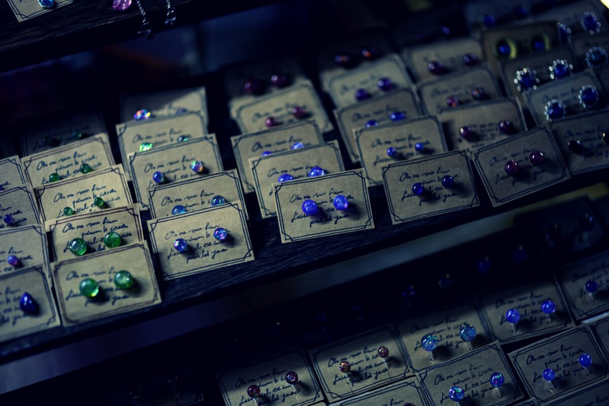 星降る森の魔法市公式サイト