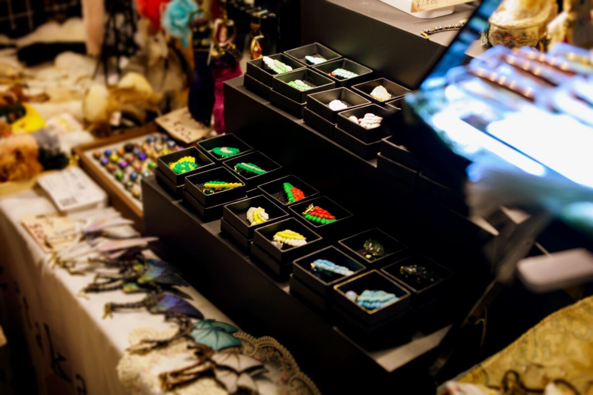 星降る森の魔法市公式サイト