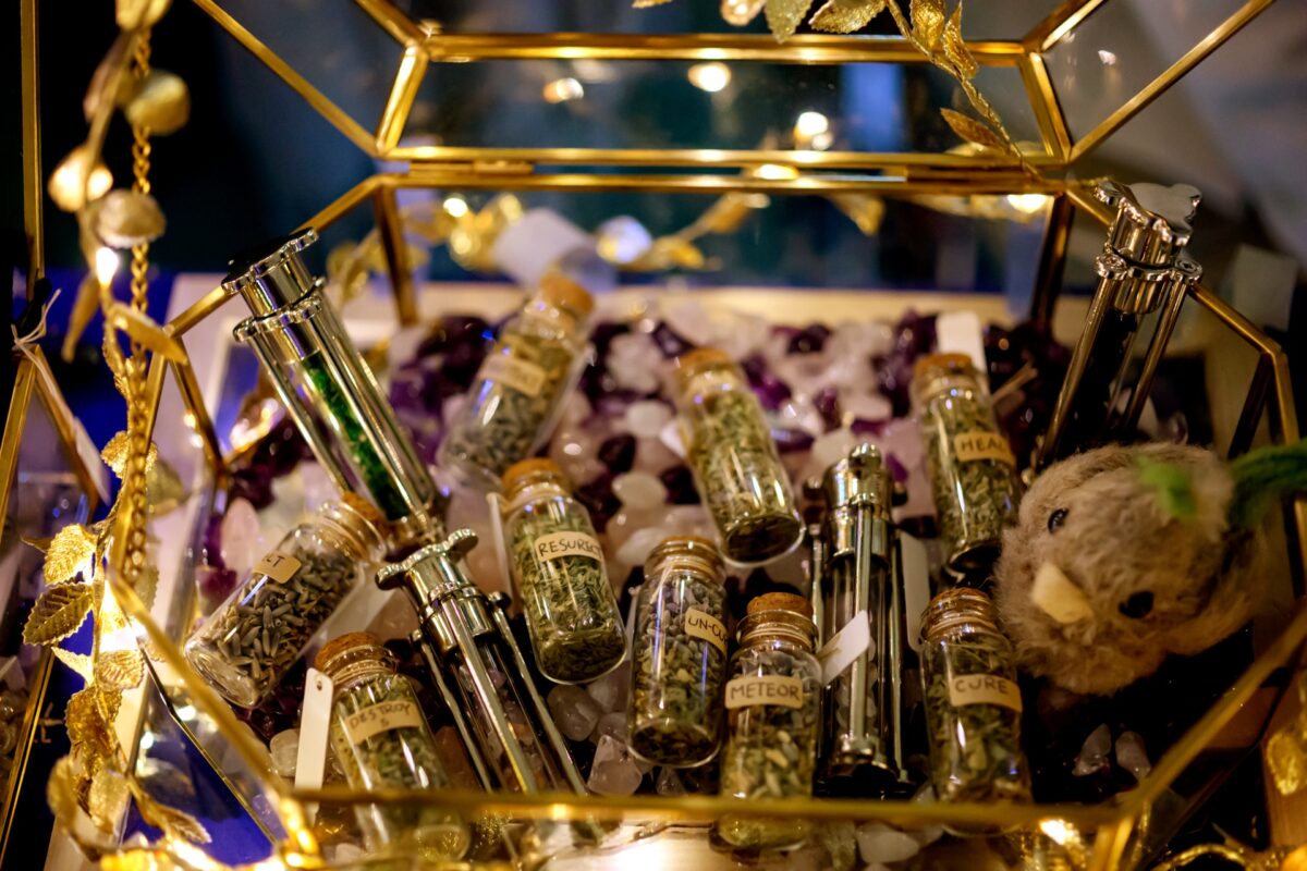 星降る森の魔法市公式サイト