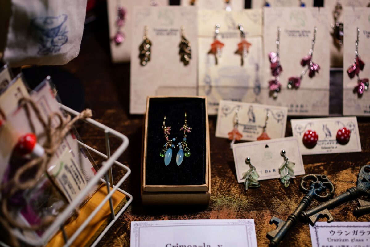 星降る森の魔法市公式サイト