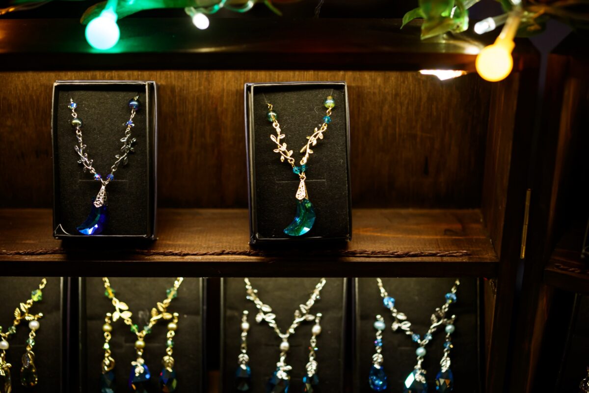 星降る森の魔法市公式サイト